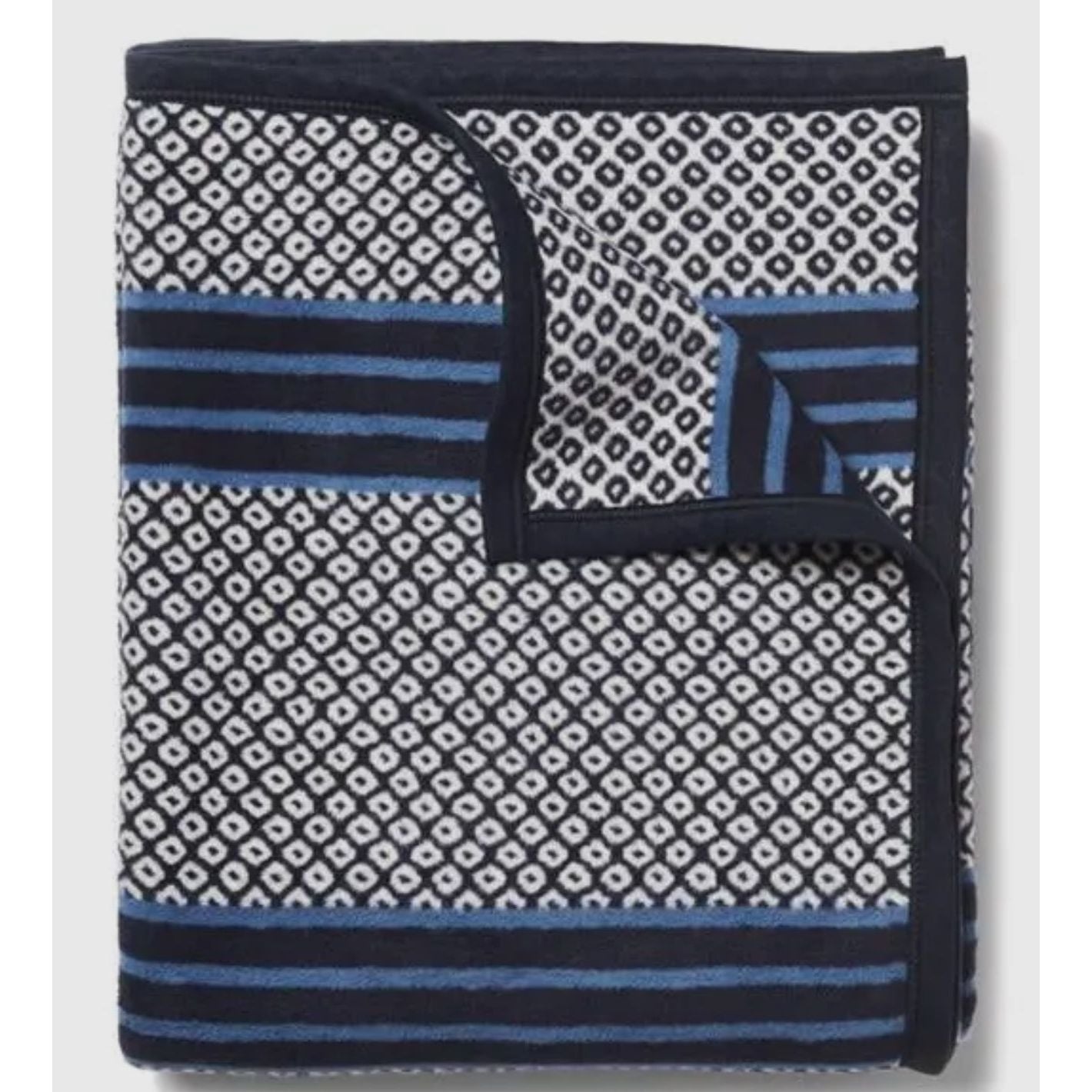 Chappy Wrap Captian’s Classic Fog or Midnight Navy