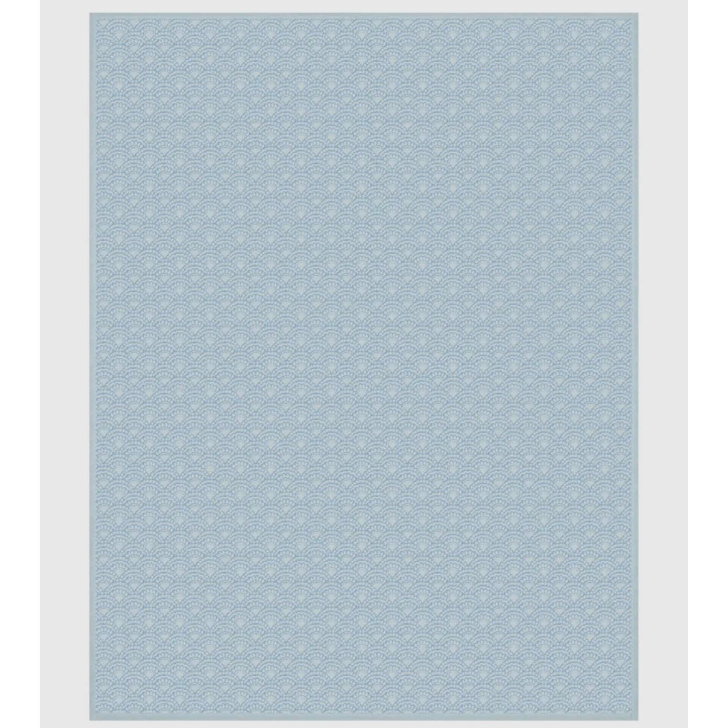 Chappy Wrap Seaside Scallop Fog Blanket