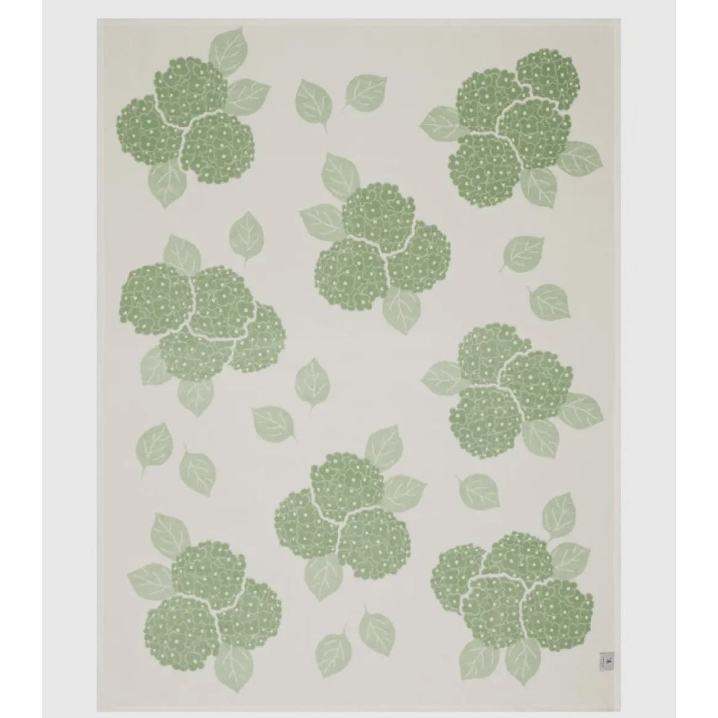 Chappy Wrap Hydrangea Blanket