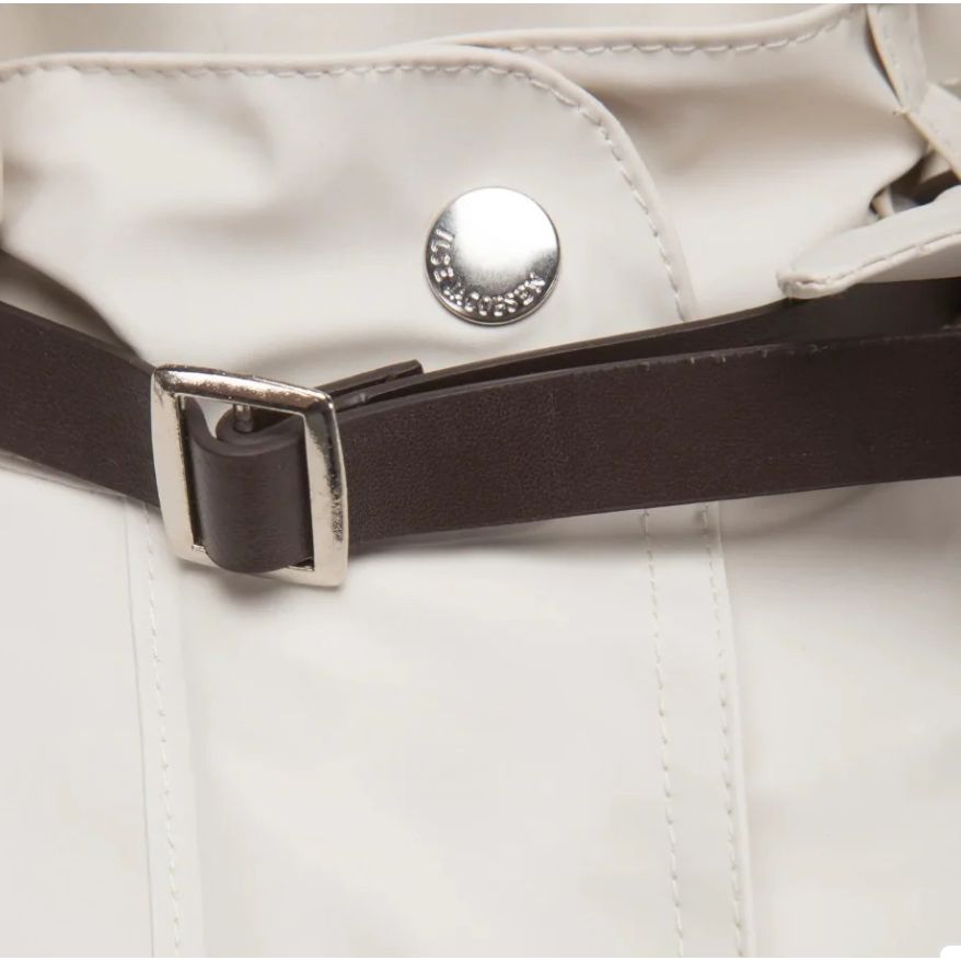 Isle Jacobsen Hooded Rain Jacket Milk Crème