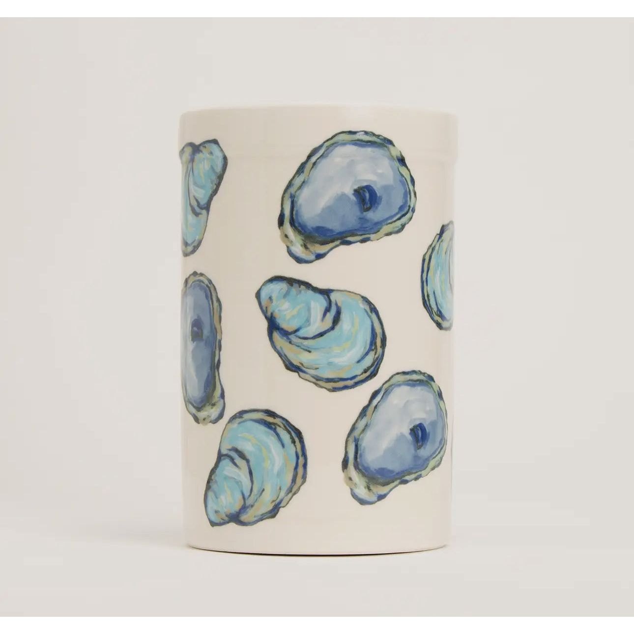 No shuck needed for this coastal inspired crock.
PERFECT FOR GIFTS!
Crock-
Add a whimsical yet stylish touch to your home decor with a kitchen crock, serving as a functional and decorative storage solution for utensils while effortlessly enhancing the charm of your culinary space.
8″ spouted Earthenware pottery multi-use crock
Dishwasher and microwave safe
Makes a great wine cooler or utensil holder