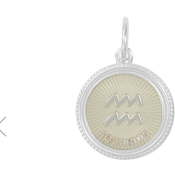 Lola Aquarius Pendant