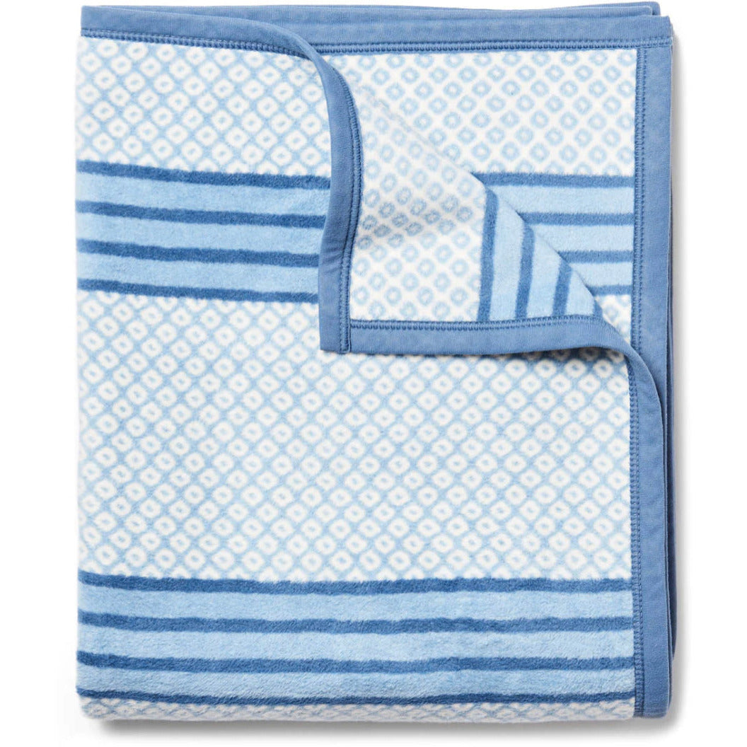 Chappy Wrap Captian’s Classic Fog or Midnight Navy