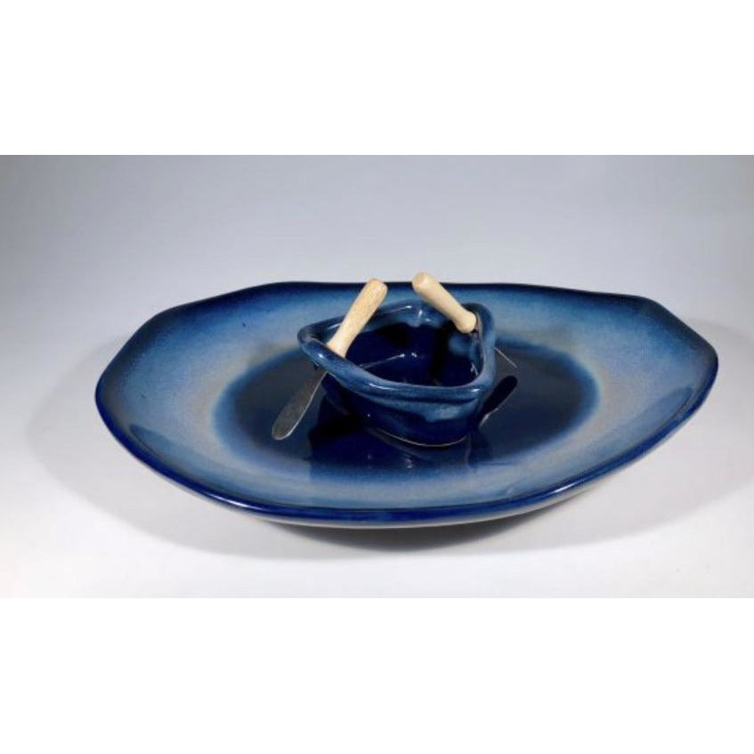 Pottery Boat On A Pond Dip Set