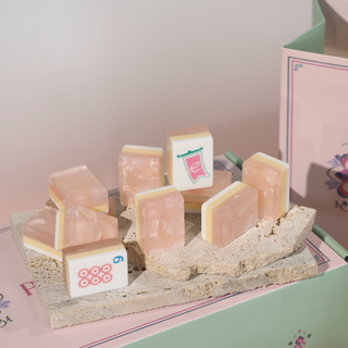 Garden Party Luxury Mahjong Set – Blush Pearl Acrylic Tiles