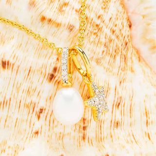 Starfish and Pearl Necklace on prop