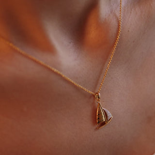 Sailboat Necklace side view