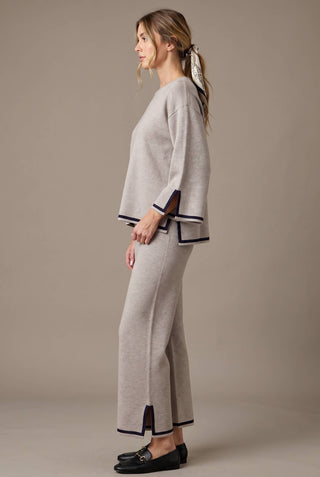 SW6893 Knit Top with Contrast Trim Sleeves