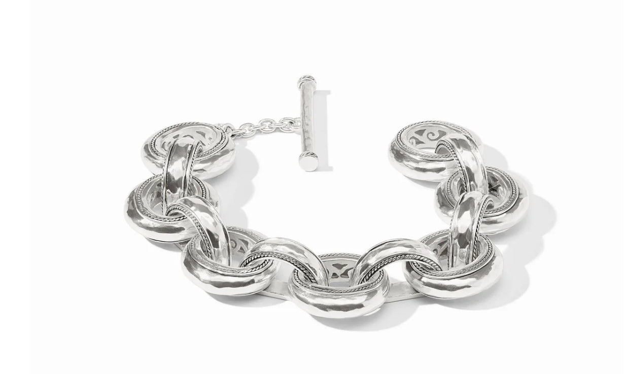 Julie Vos Cannes Demi Cuff, Demi Link