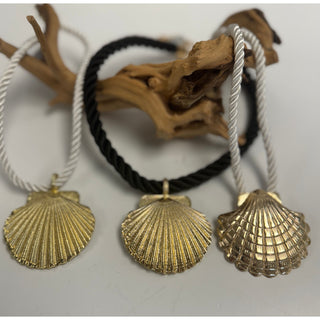 Isles Necklace