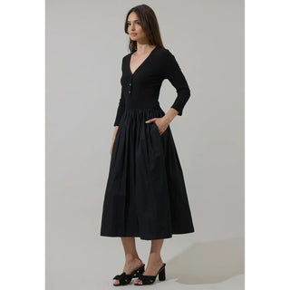 Shown from side with pockets 