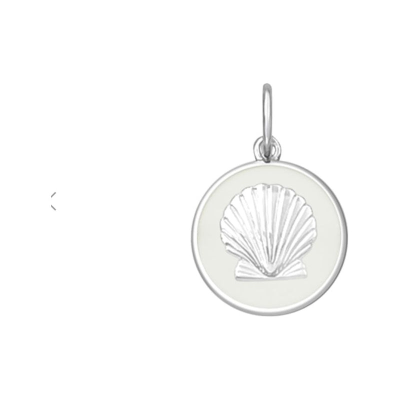 Lola Shell Pendant