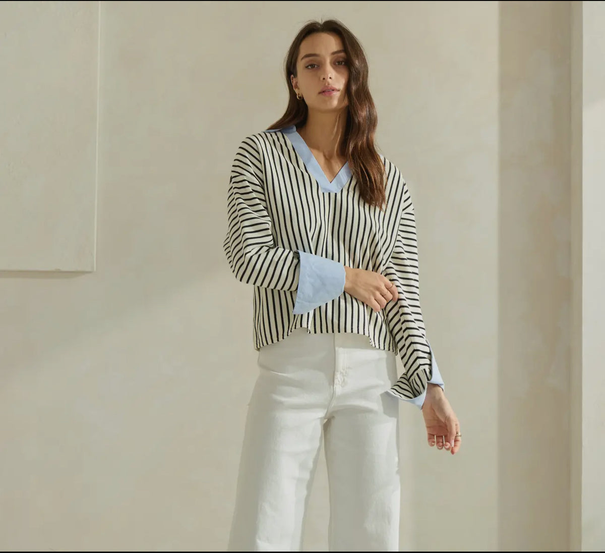 Our customers love this Marina stripe top.  It has just the right details with the contrasting collar and cuffs. We love when effortless style works.  


 Blue and white horizontal straps with light blue collar and cuffs if you want to fold the sleeves back. 
V-neck