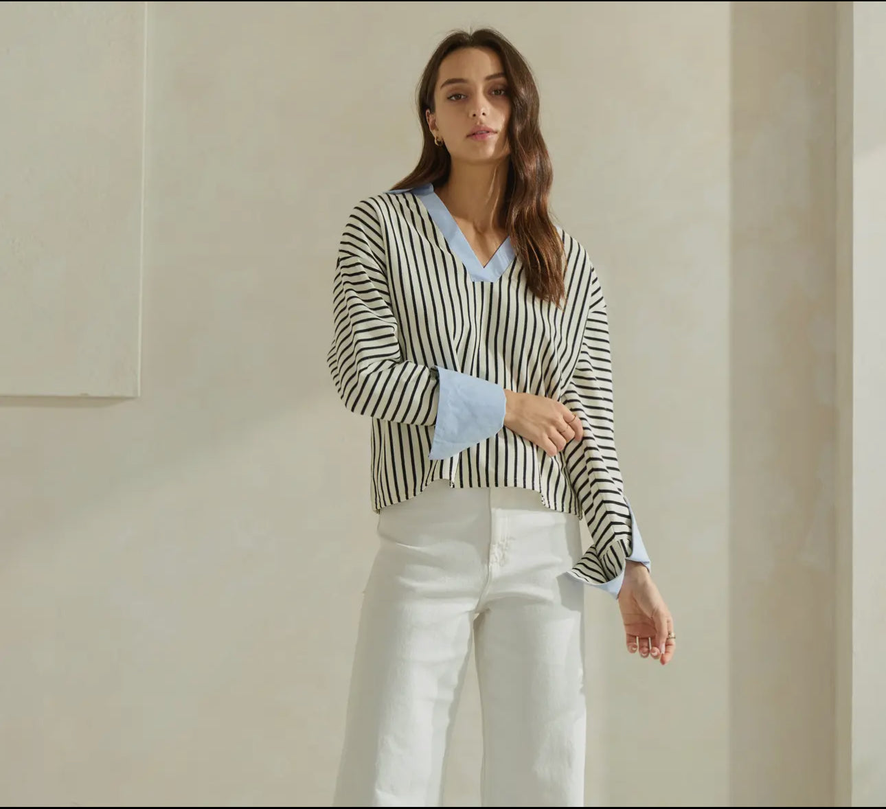 Our customers love this Marina stripe top.  It has just the right details with the contrasting collar and cuffs. We love when effortless style works.  


 Blue and white horizontal straps with light blue collar and cuffs if you want to fold the sleeves back. 
V-neck