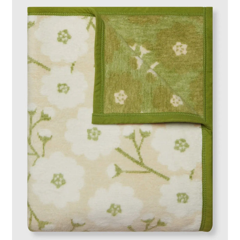 Chappy Wrap Forget-Me-Nots Blanket