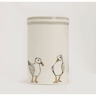 Crock shown with seagulls. 