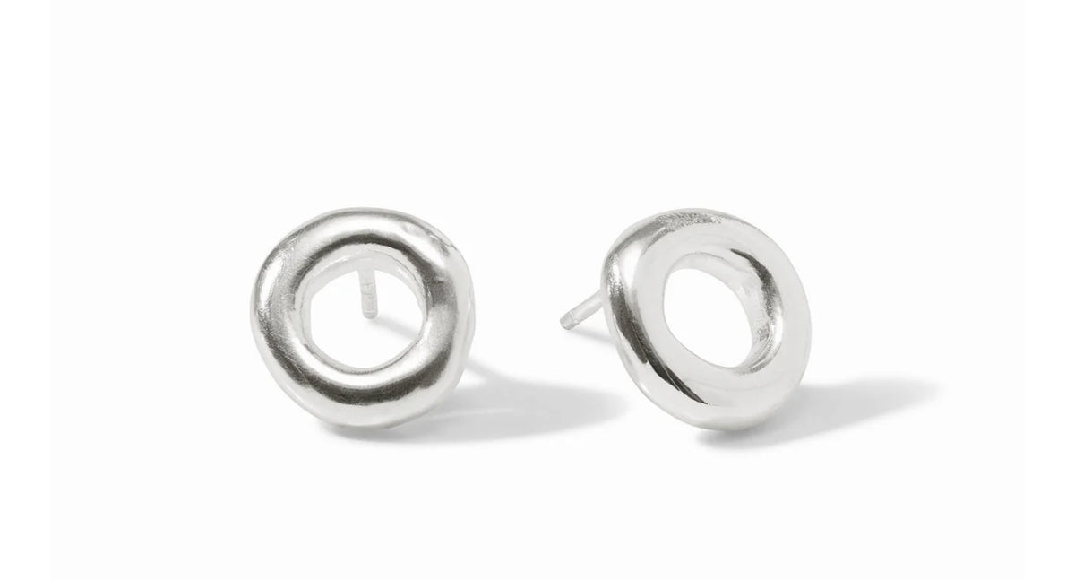 Pure silver plate (tarnish-free)
Length: 0.6 inches
Post for pierced ears
Includes pure silver plated earring backs
Julie Vos hallmark