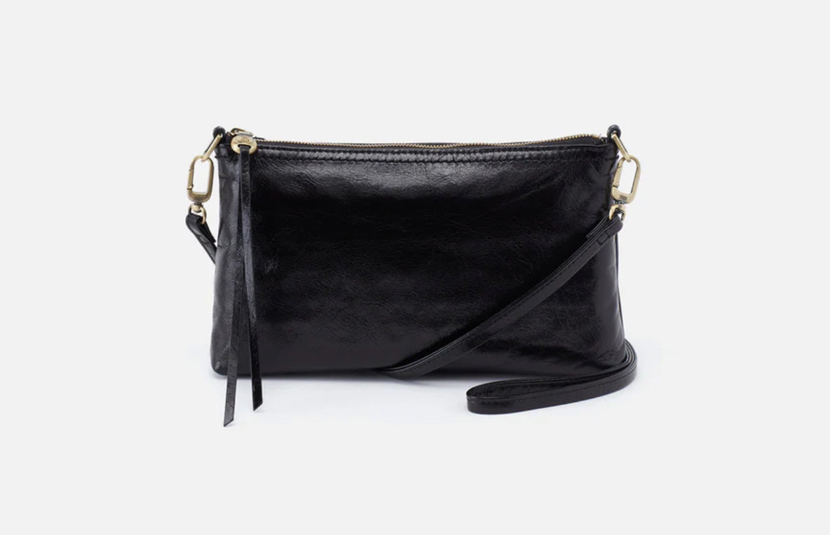 Perfect for every mood, Darcy is always your go-to bag thanks to its easy convertibility.

SEE MORE DETAILS
What It Is

A convertible HOBO style that can be worn three ways: crossbody, baguette bag and wristlet.
