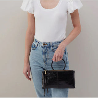 Shown in black as a clutch 