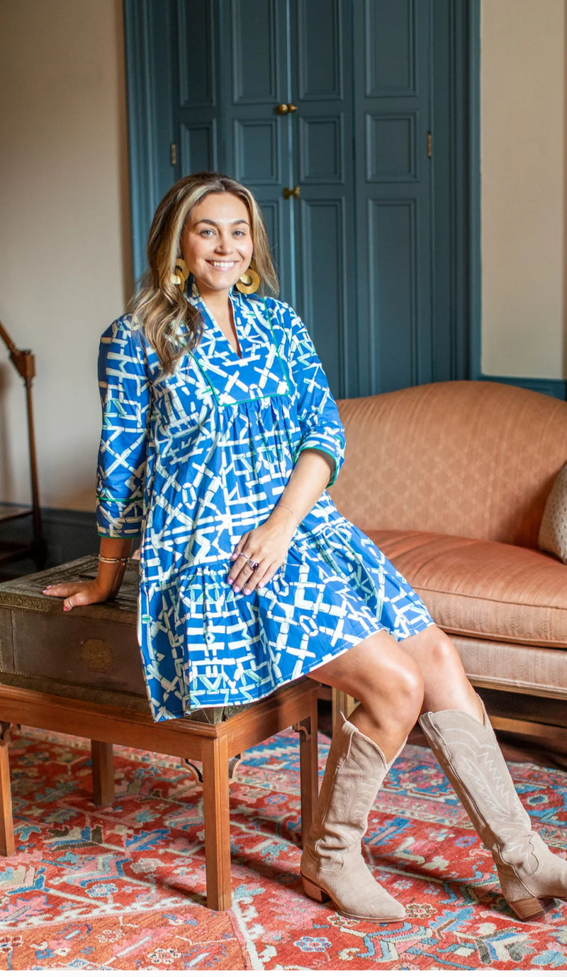 HOUSE OF MBR COUNTRY BLUE TRELLIS© PIPPA SHORT