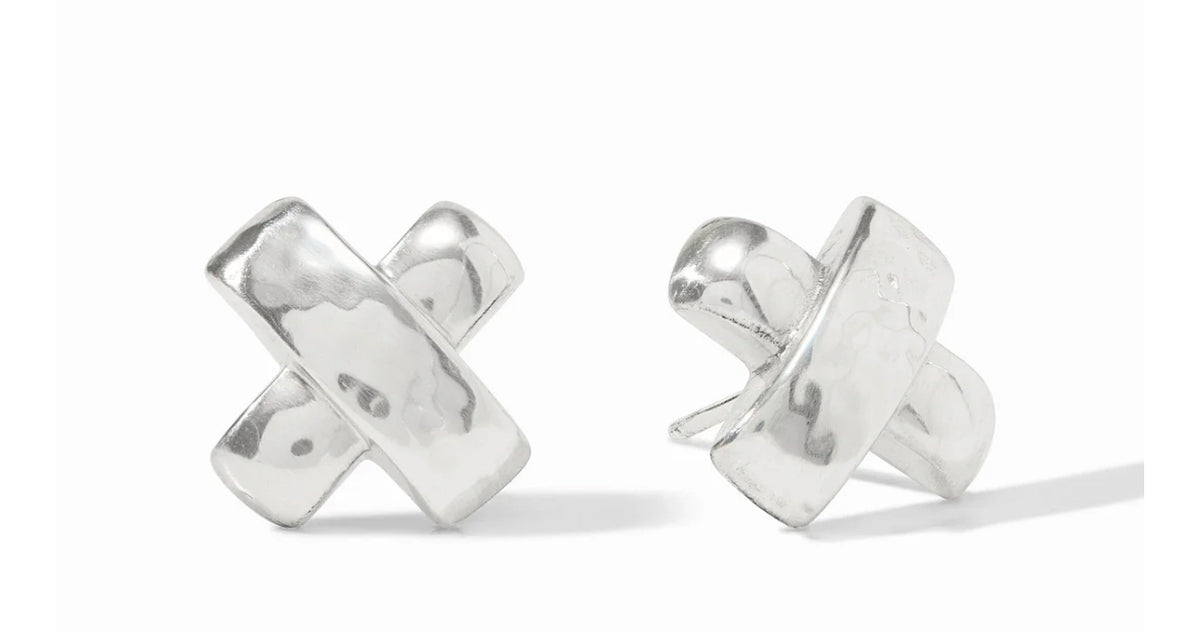 Pure silver plate (tarnish-free)
Length: 0.6 inches
Post for pierced ears
Includes pure silver plated earring backs
Julie Vos hallmark