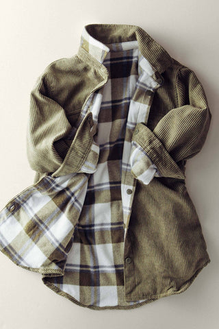 Americana Plaid-Lined Corduroy Shacket – Cozy Oversized Shirt Jacket