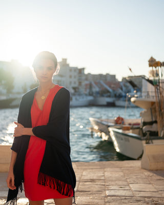 Classic Travel Wrap in Navy