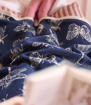 Bug Out Midi Blanket
