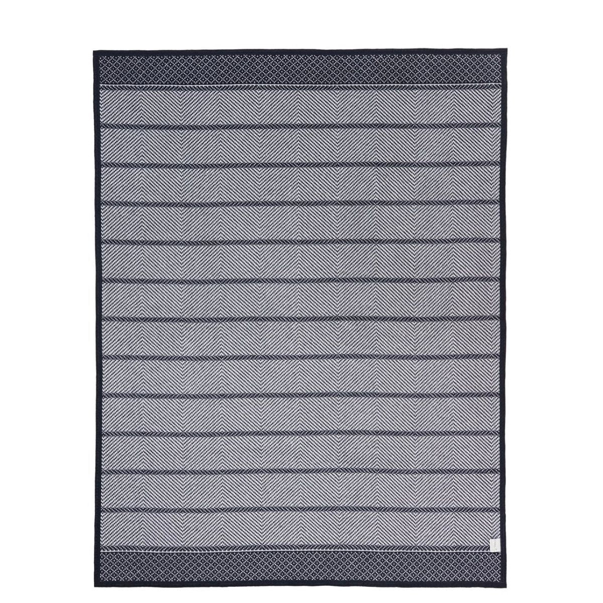 Chappy Wrap Old Port Herringbone Navy
