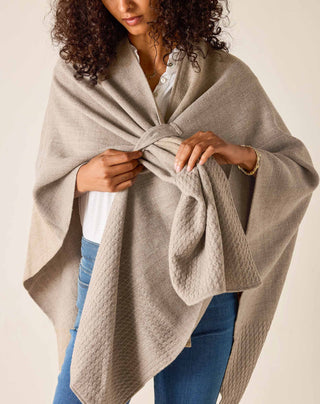 Modern Travel Wrap in Driftwood