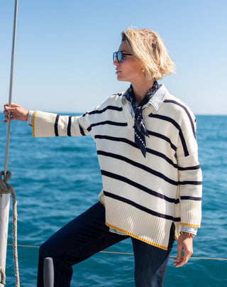 Montauk V-Neck Sweater in Cream/Navy/Golden