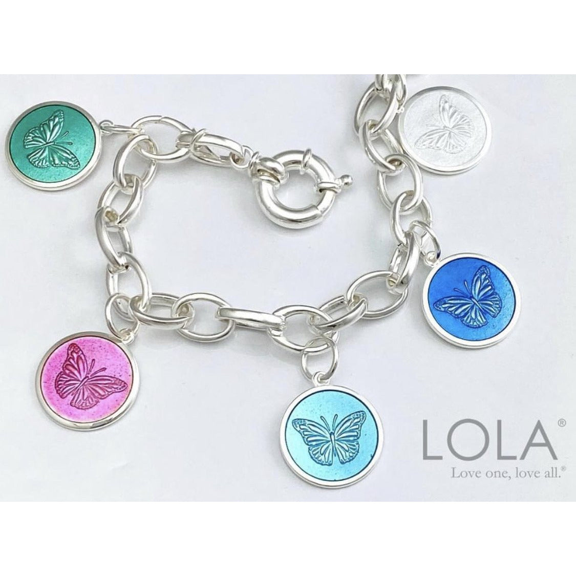 Lola Butterfly Pendant